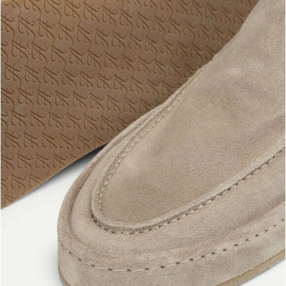 Aurelien : Light Grey Voyager Loafer (Unworn / New / Authenticity 100% Guarantee